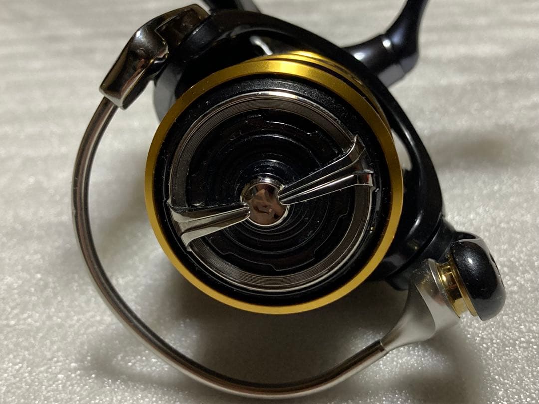 【難あり品】ダイワ 21カルディア FCLT2000S-H