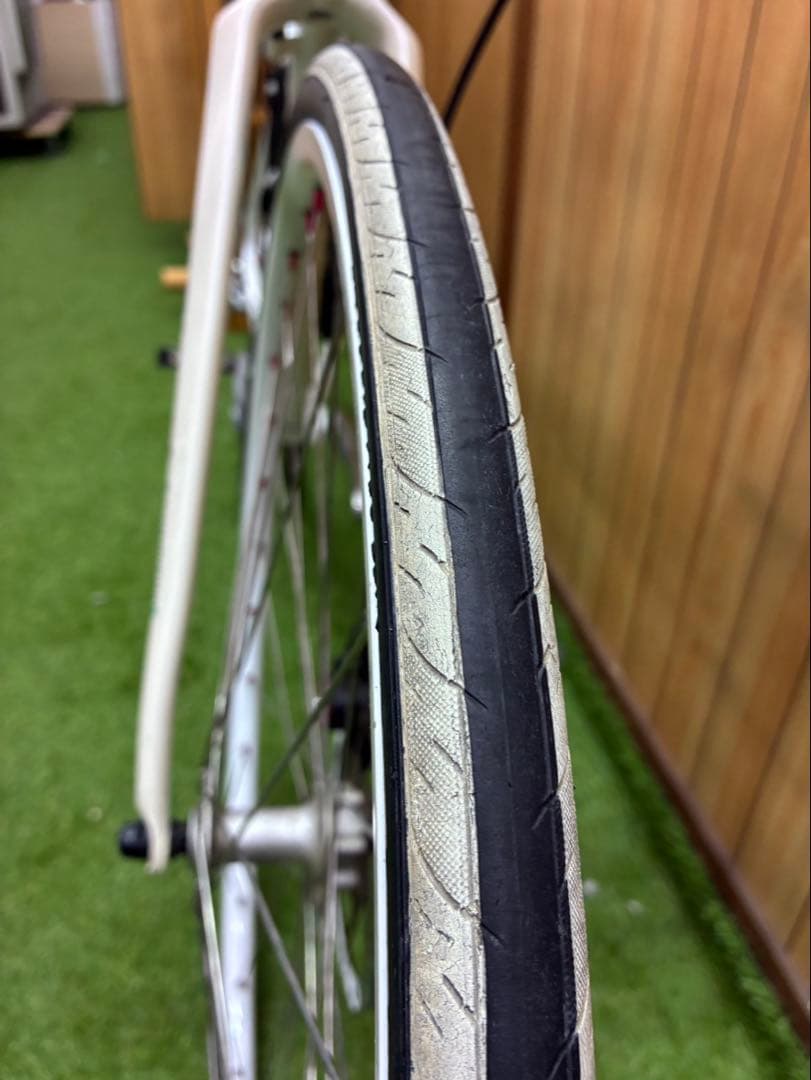 Bianchi ROMA クロスバイク700×28C18段変速 Tiagra搭載