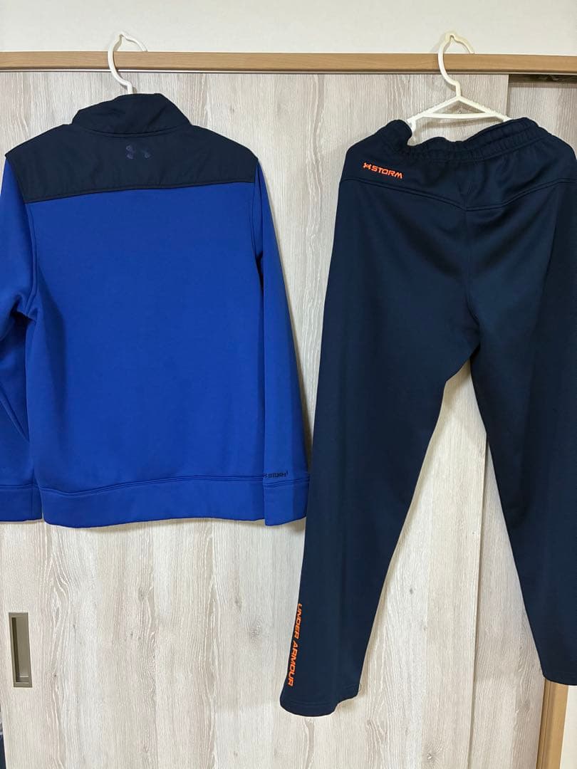 Under Armour 冬用　ウインドブレーカー　上下セット M 青　裏起毛