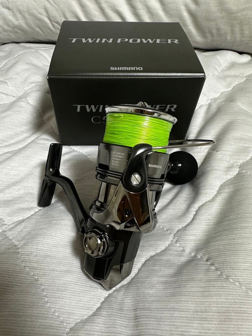 シマノ 24 　ツインパワー C5000XG　SHIMANO