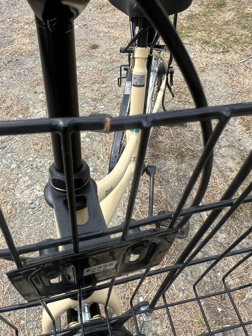 お引き取り限定 ベージュ シティサイクル26インチ
