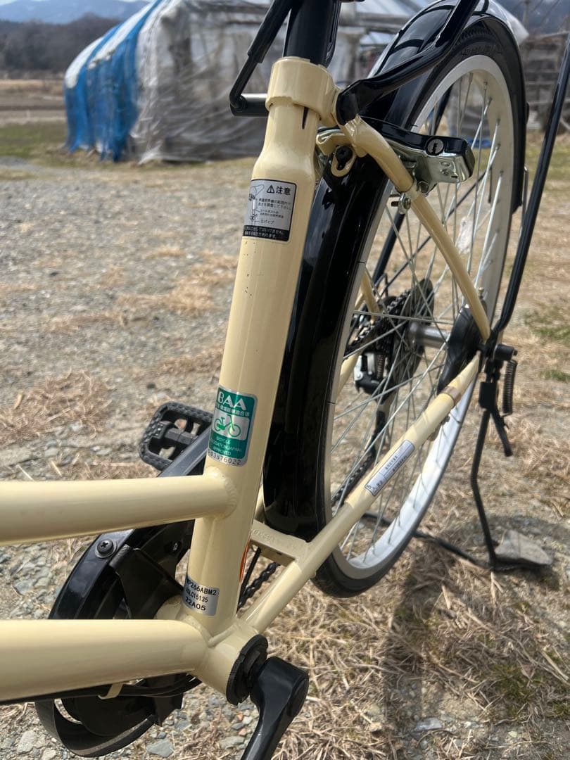 お引き取り限定 ベージュ シティサイクル26インチ