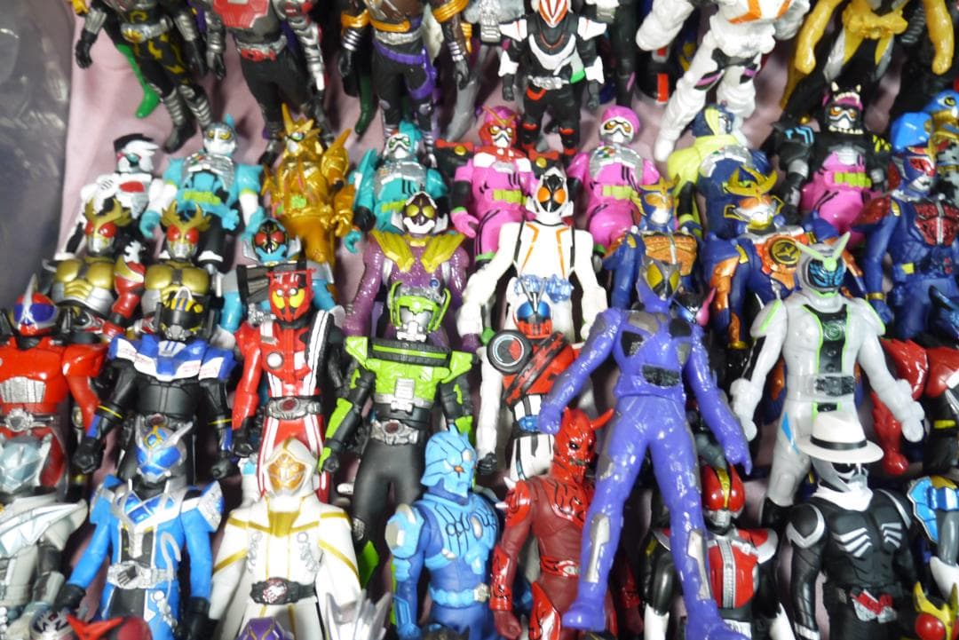 ライダーヒーローシリーズ　ビッグサイズソフビ　150体