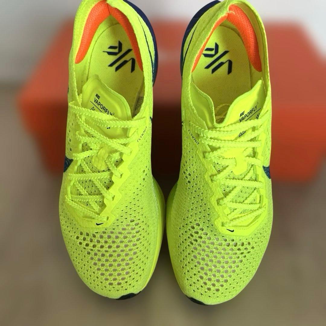 ヴェイパーフライZoomX Vaporfly NEXT% 3 24.5cm