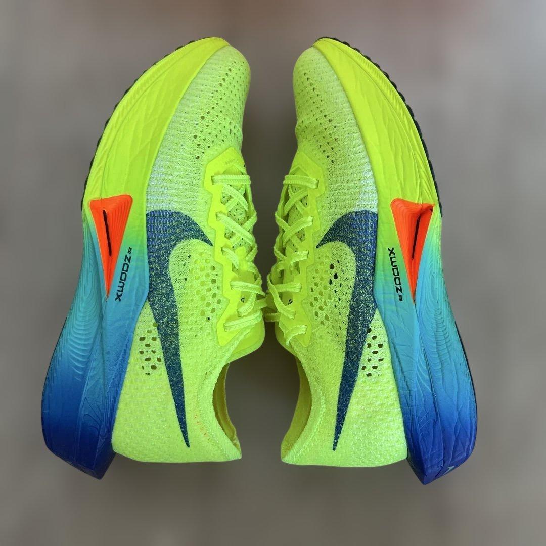 ヴェイパーフライZoomX Vaporfly NEXT% 3 24.5cm