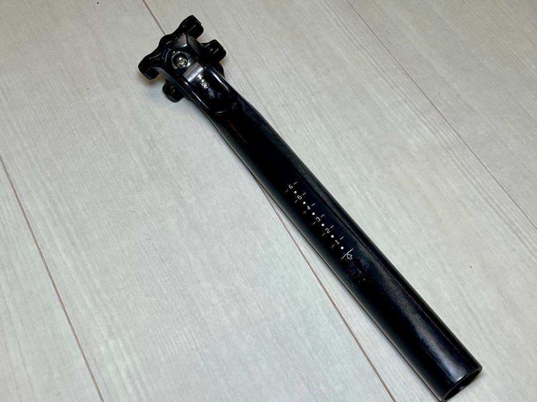 【専用TNI LW168 カーボンシートポスト φ31.6 300mm