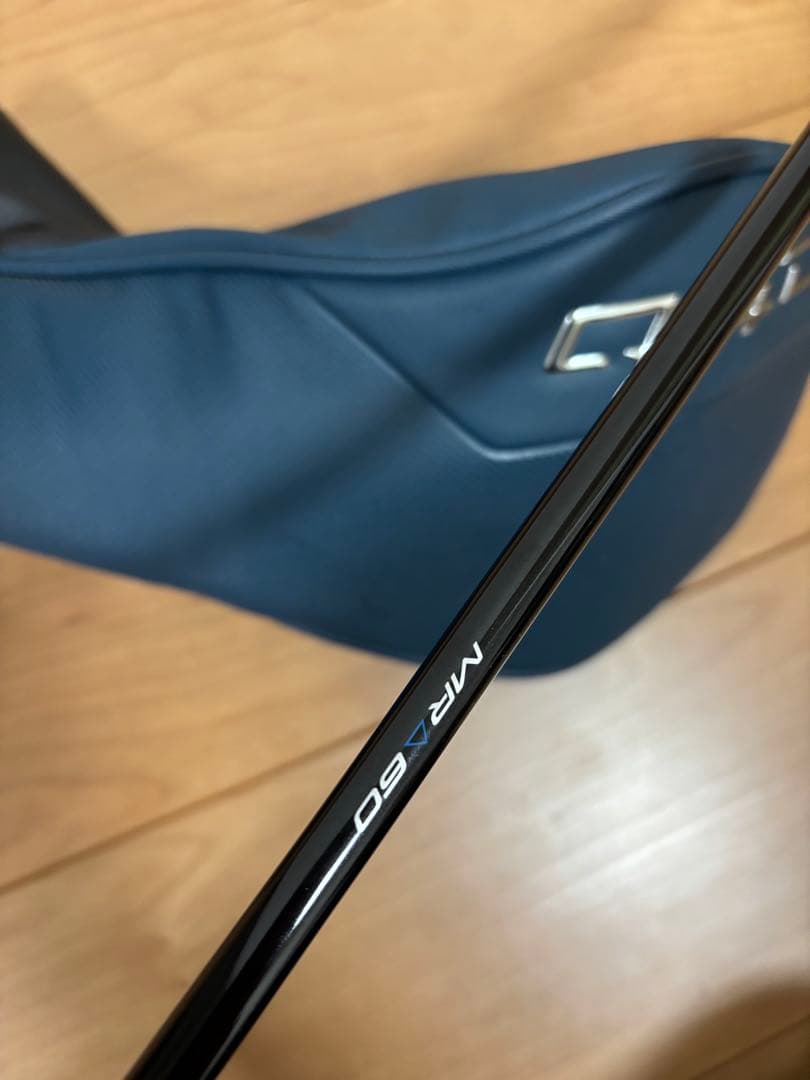 超美品★QI4D ドライバー9.0 REAXシャフトMR ハドラスコーティング付