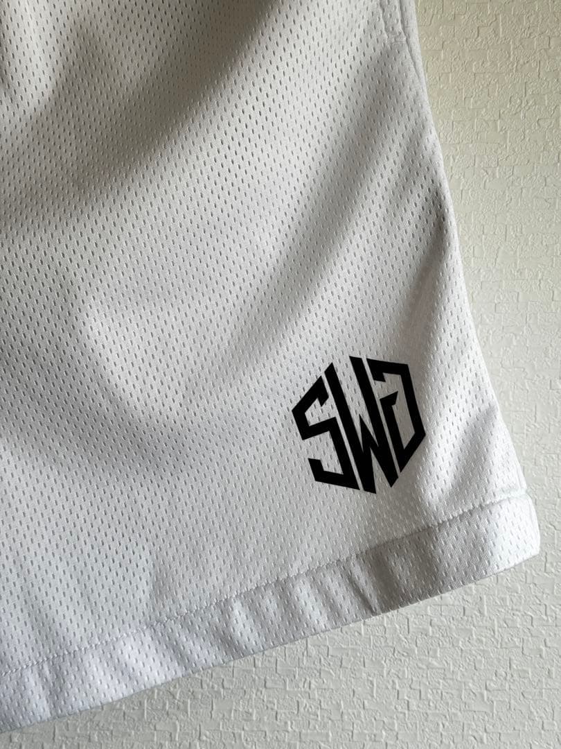 THE SWINGGGR MESH SHORTS, WHITE 新品
