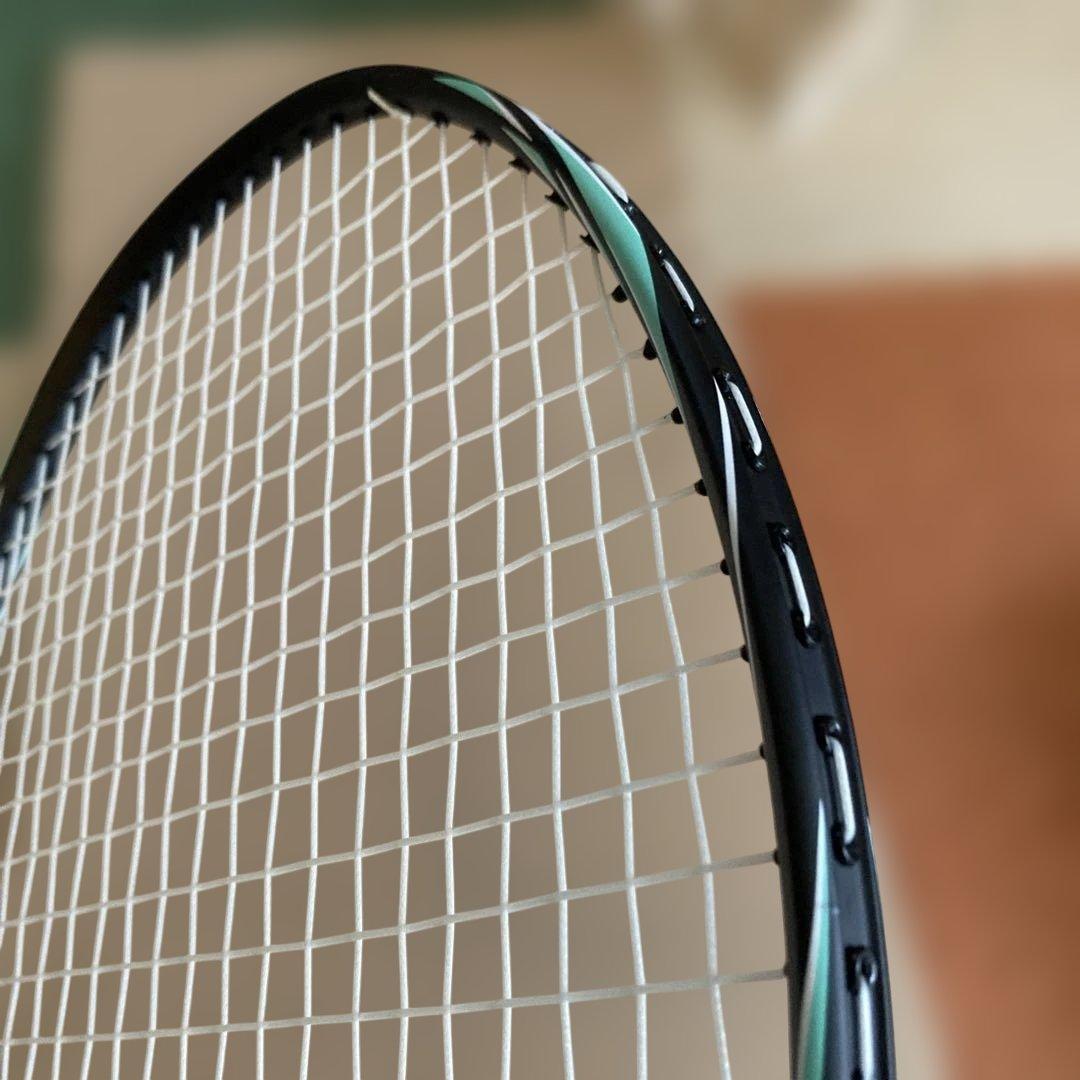 【美品】MIZUNOバドミントンラケットLuminasonic AEROケース付