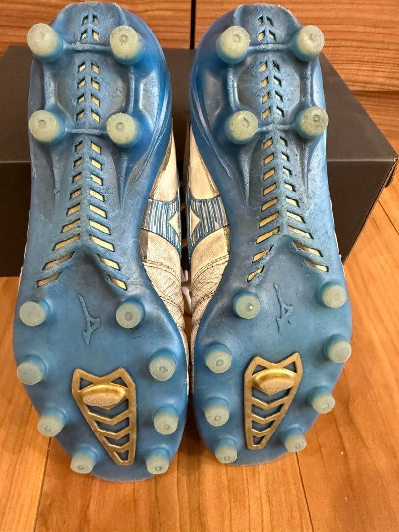 Mizunoモレリア　ネオ4 ジャパン ブルー25センチ