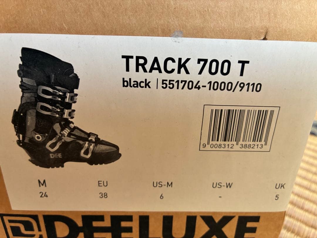 Deeluxe TRACK 700 T スノーボードブーツ