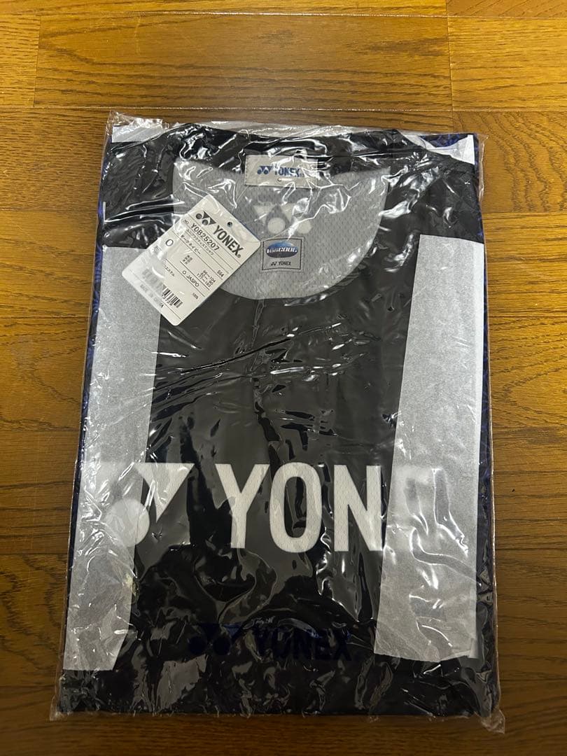 YONEX ネイビーグラデーションシャツ 新品