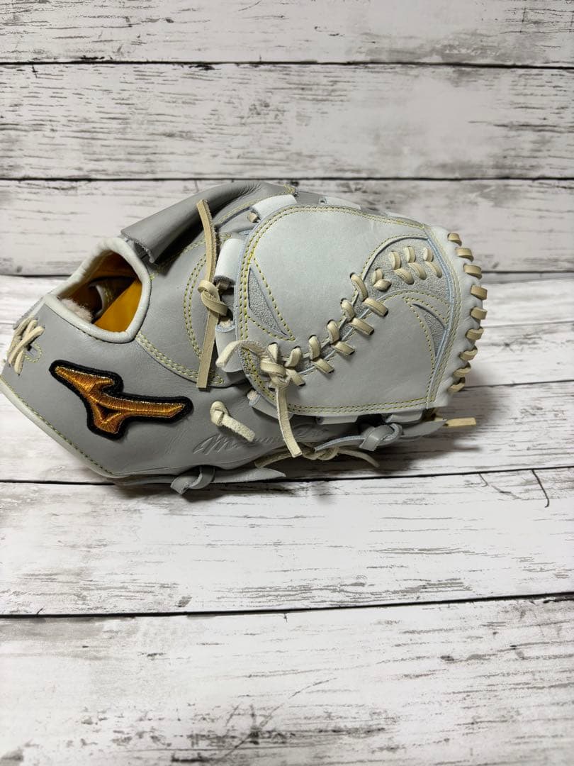 ミズノプロ軟式投手用オーダーグラブ・グレー×シルバー×ナチュラル・グローブ・野球