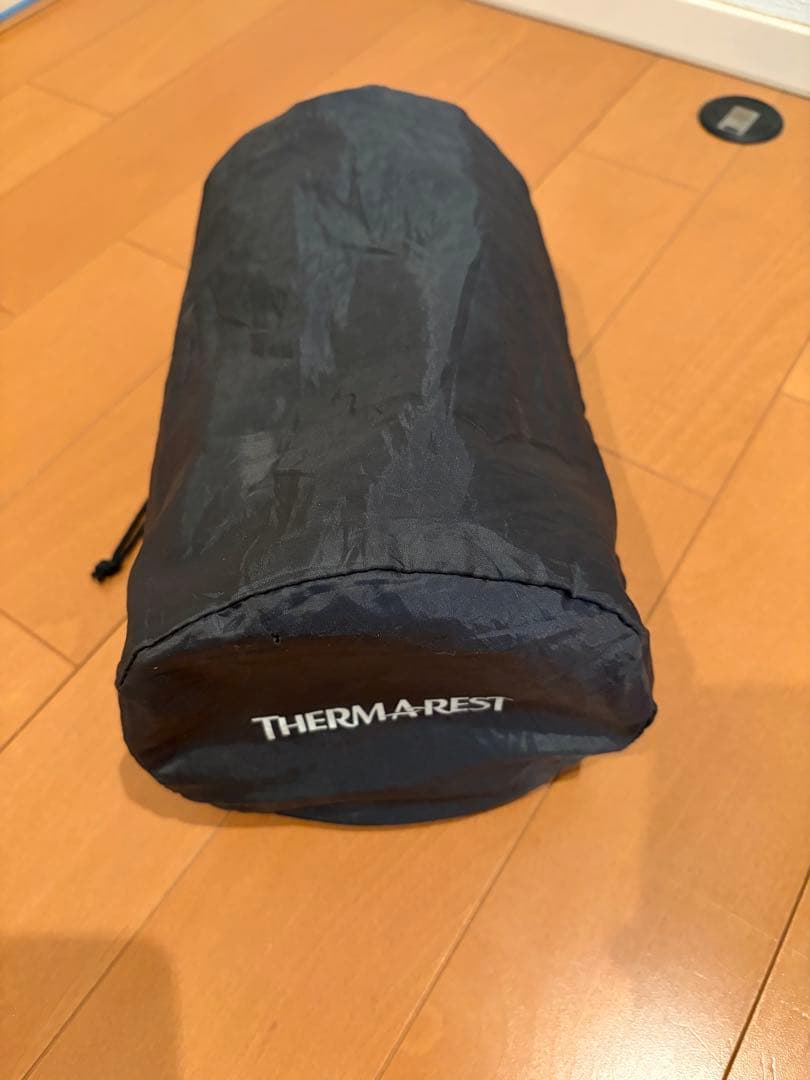 THERMAREST TRAIL SCOUT REGULAR スリーピングマット