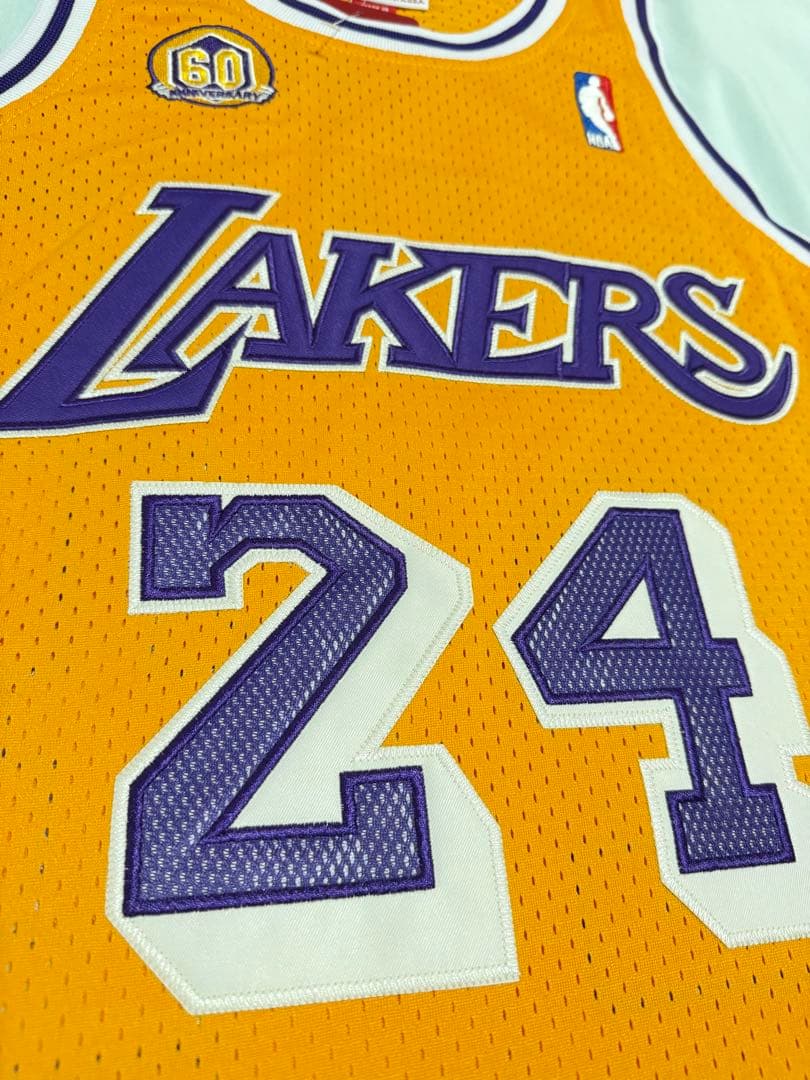 最終値下げ中❗️Kobe Bryant Lakers 2007-08 ジャージ