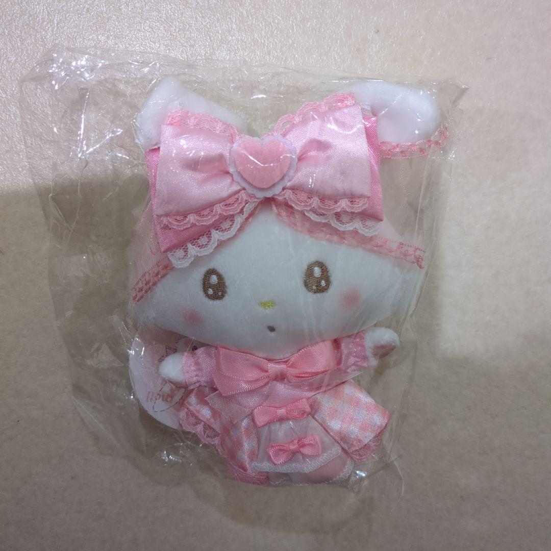 サンリオ　ウィッシュミーメル　むにゅぐるみパティオ　マスコット