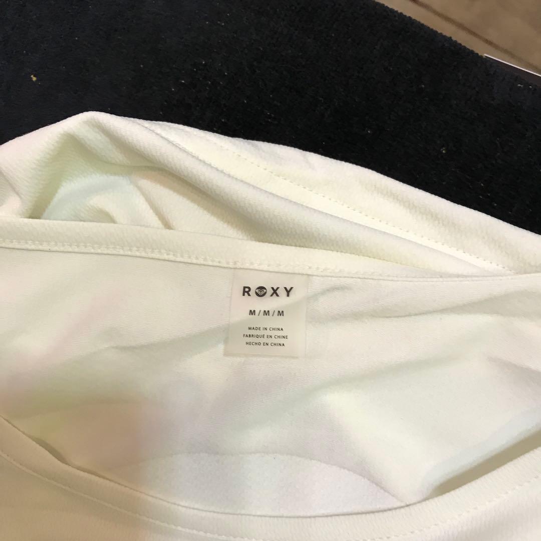ROXY フラワーグラフィック ラッシュガード