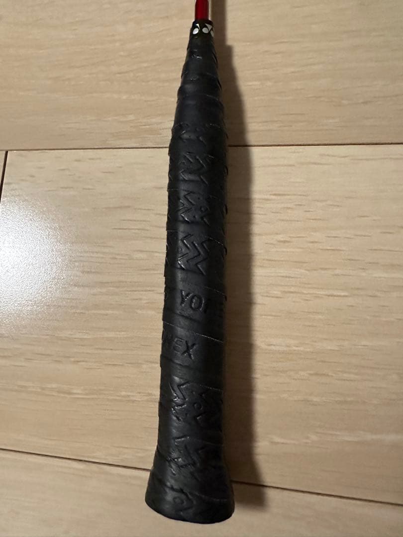 ARC SABER 10 バドミントンラケット レッド