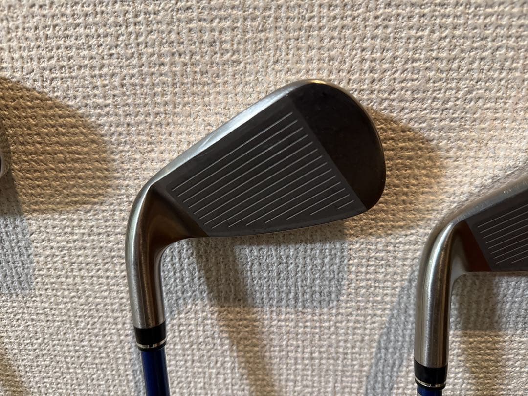 【美品】ゼクシオ13 アイアン　純正SRシャフト 6本セット 5番〜PW