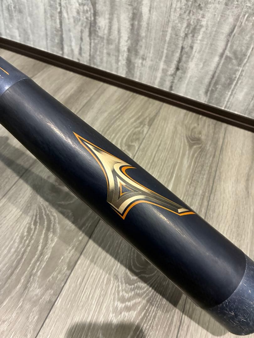 BEYOND MAX LEGACY 少年軟式バット80cmバットケース付き