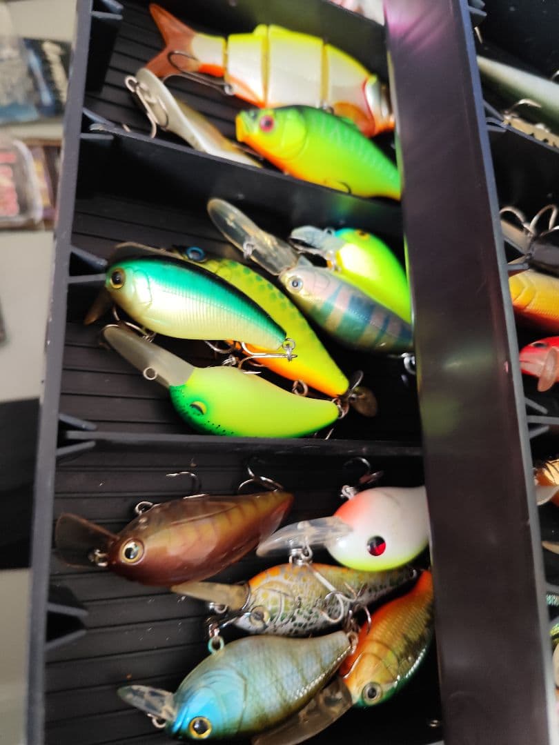 【中古・未使用】 オールドルアー等100個以上まとめ売り