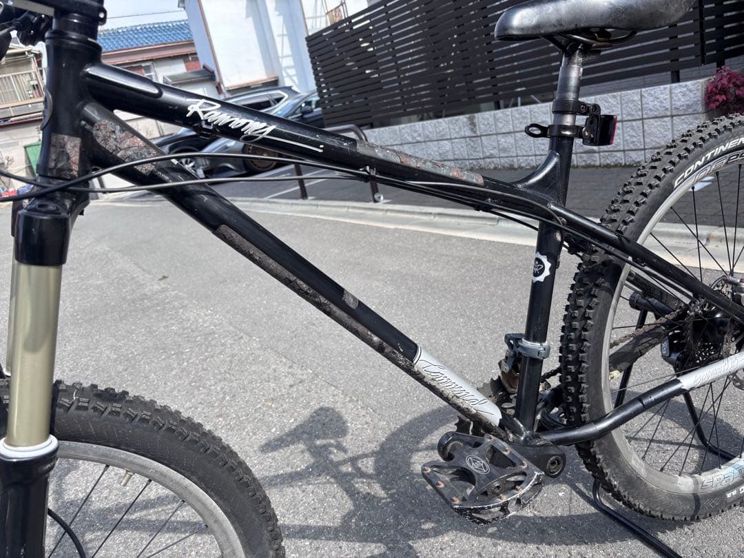 Commencal（コメンサル）のRamones（ラモーンズ）マウンテンバイク