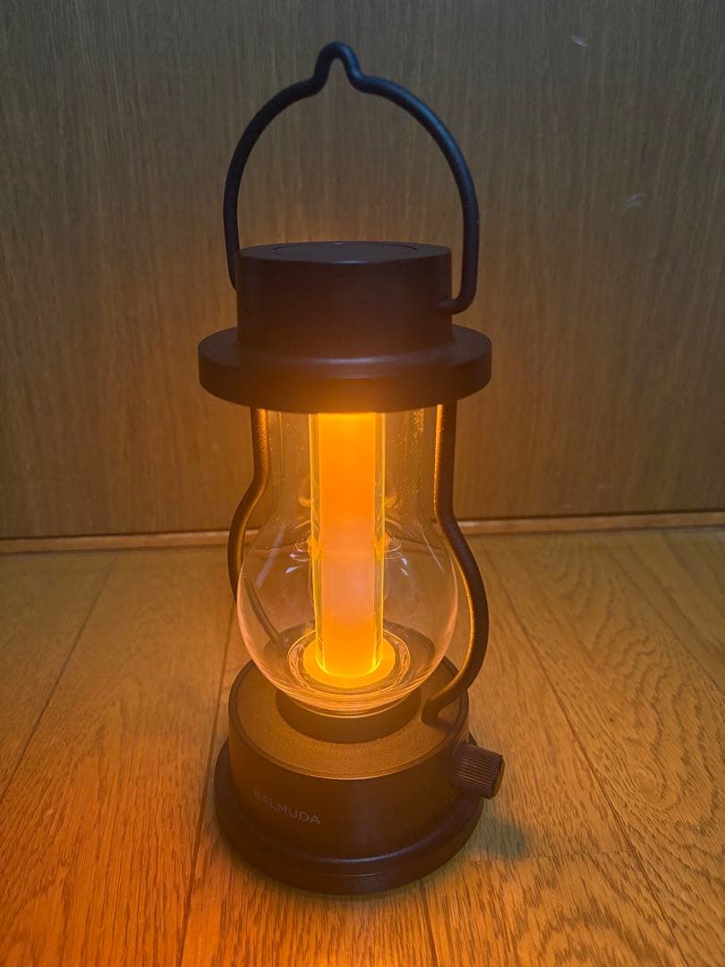 ライト・ランタン BALMUDA The Lantern