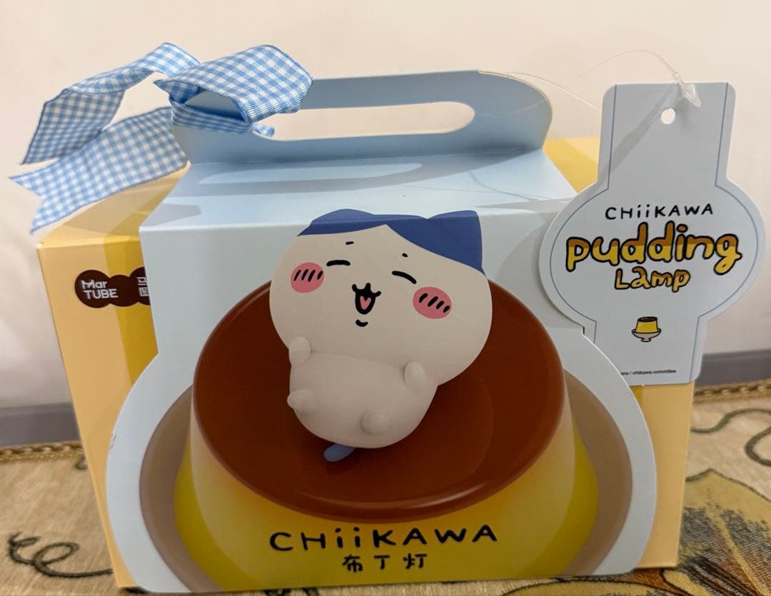 ちいかわ　中国限定　MARTUBE　 プリン　ライトスタンド　ハチワレ