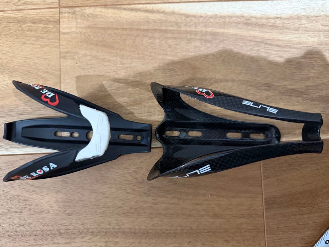 DE ROSA ボトルケージ