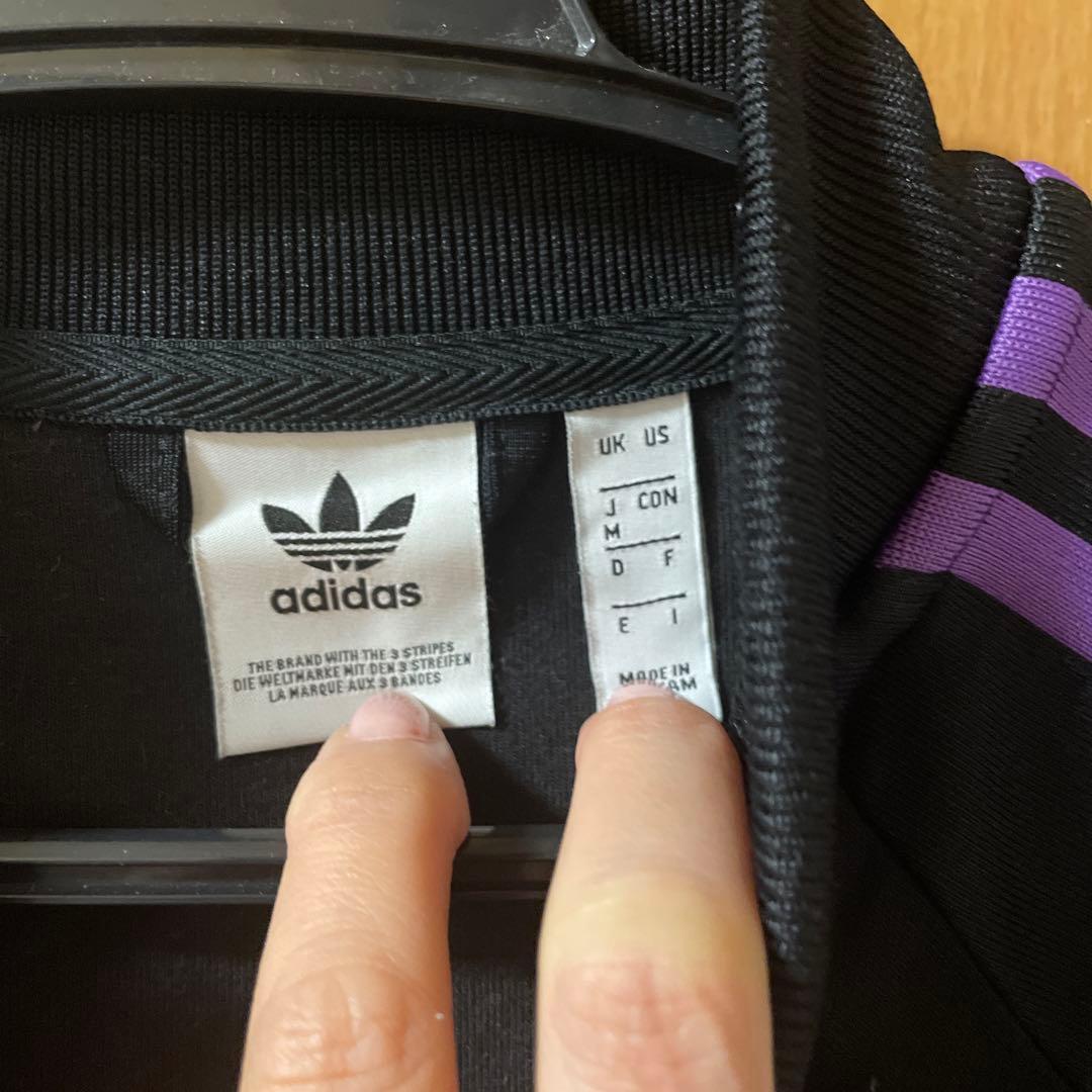 adidasジャージ　セットアップ人気　スポーツウェア