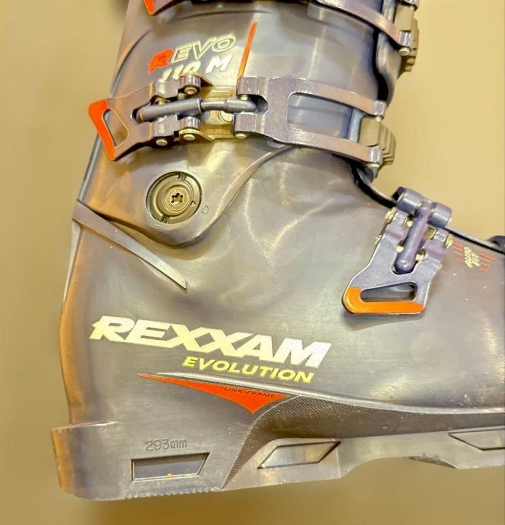 REXXAM REVO 110M レクザム　スキーブーツ　自動足幅調節機能