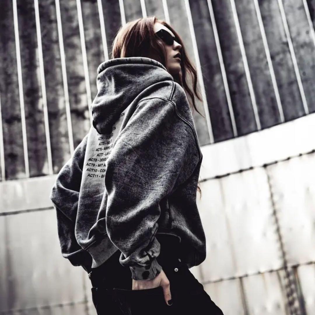 ミュージシャン NIL DUE/NIL UN TOKYO Faded Bleach Hoodie