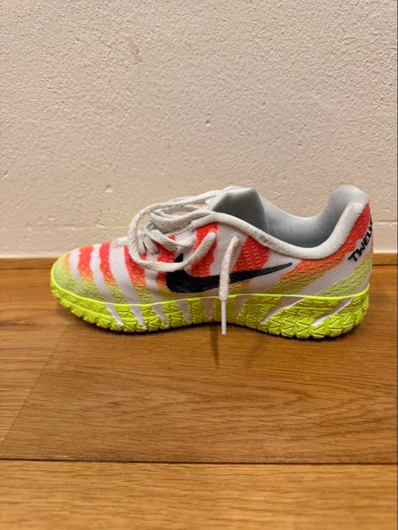 Nikeジャ 3 \"ed In\" Jr.バスケットシューズ　22.5cm