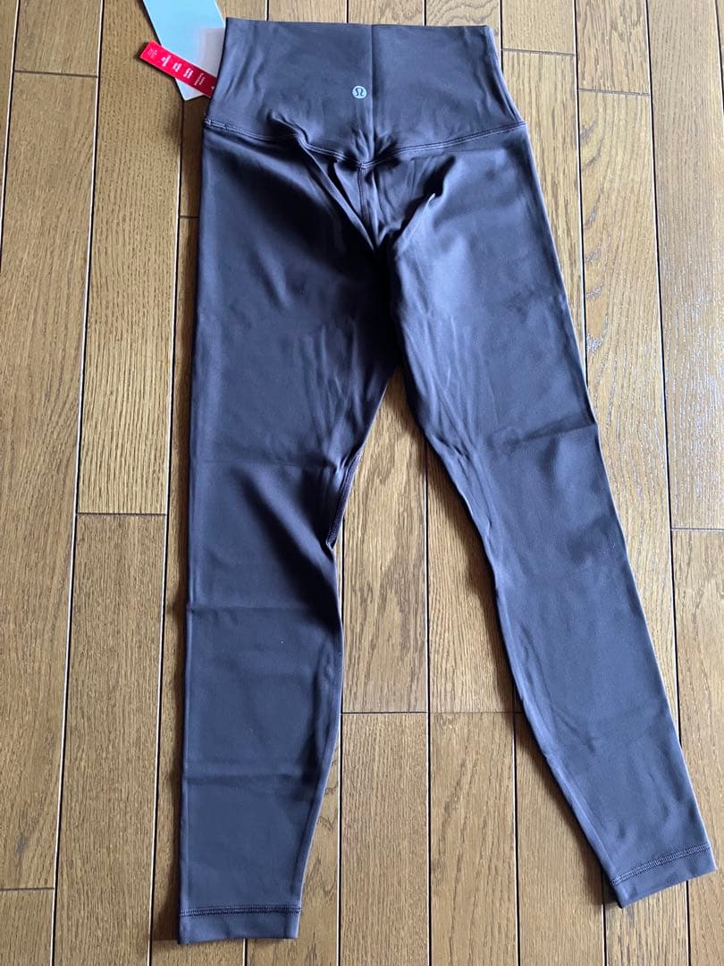 ルルレモンLululemon Align HR パンツAsia fit