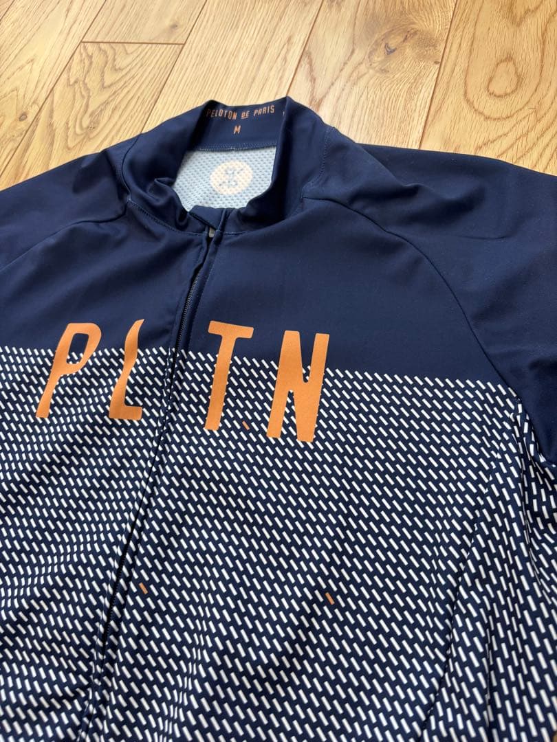 美品 PELTON DE PARIS サイクルジャージセット