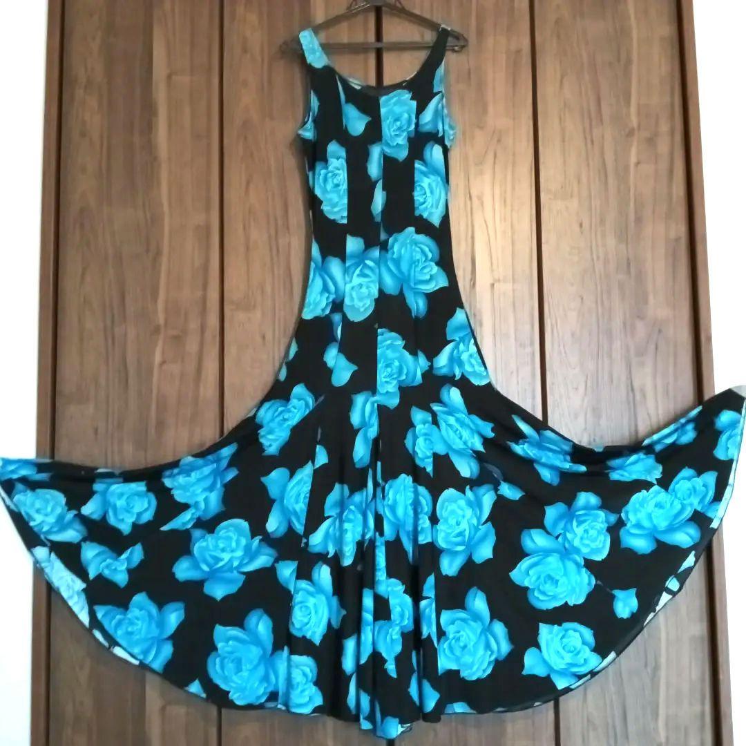 SALE♡社交ダンスドレス 青薔薇