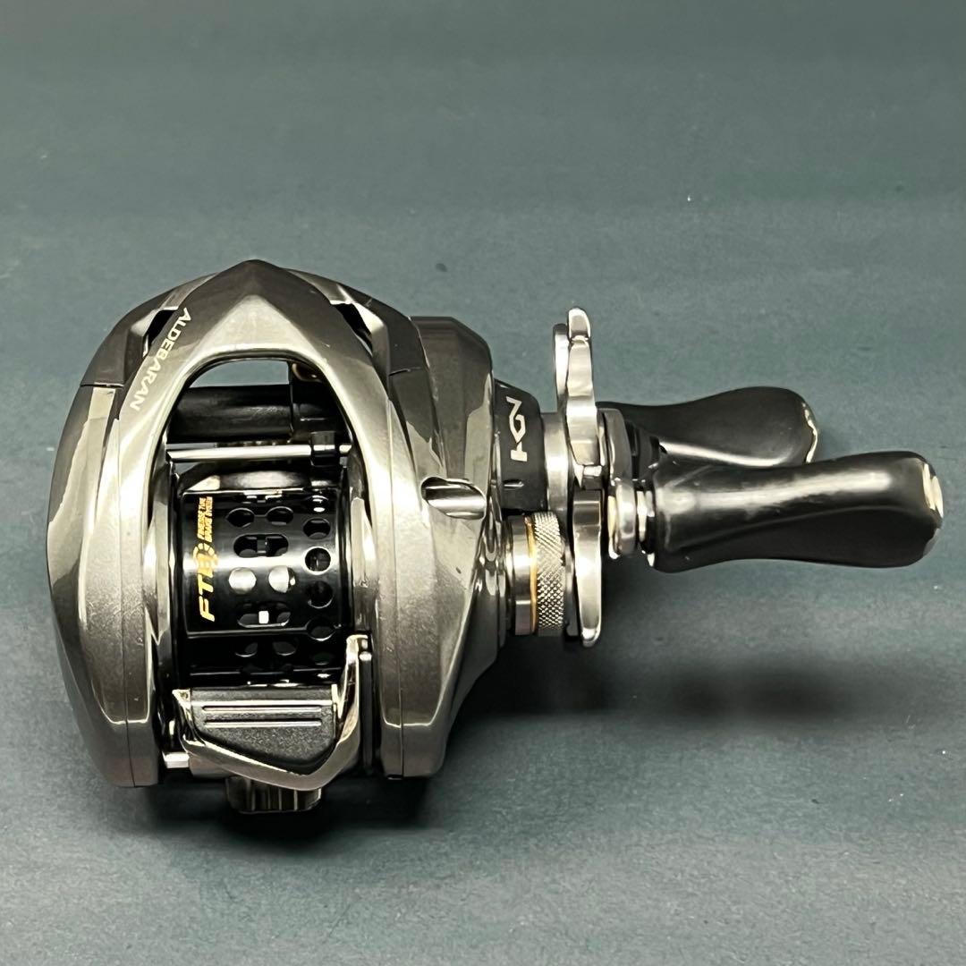 シマノ16アルデバランBFS XG 右ハンドル ベイトリール ベイトフィネス