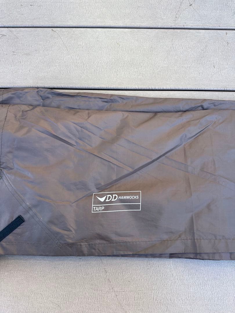 DD TARP 4 x 4 コヨーテブラウン　ガイロープ付き♪無骨キャンプ