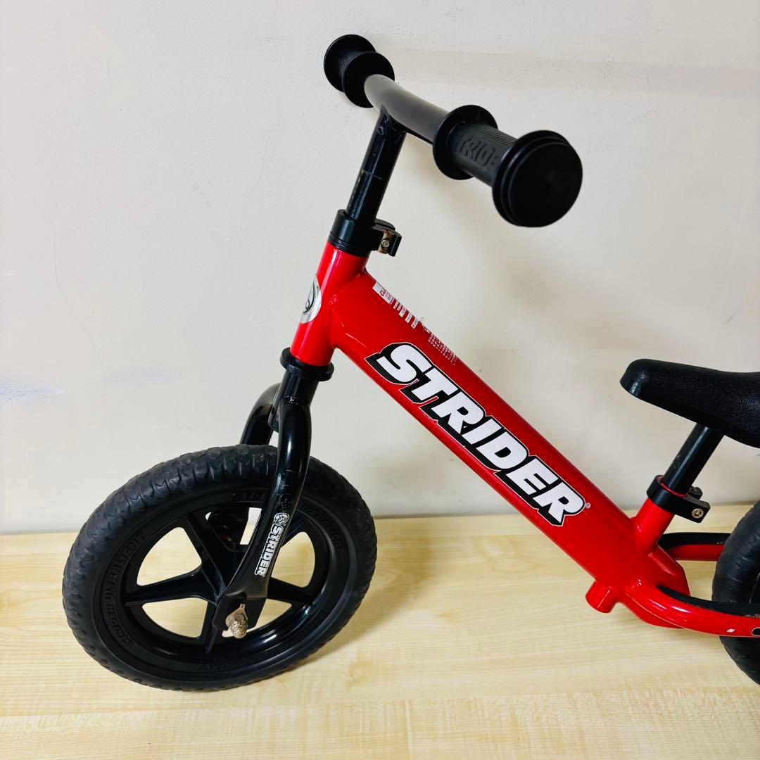 STRIDER ストライダー クラシック バランスバイク 赤 レッド 日本正規品