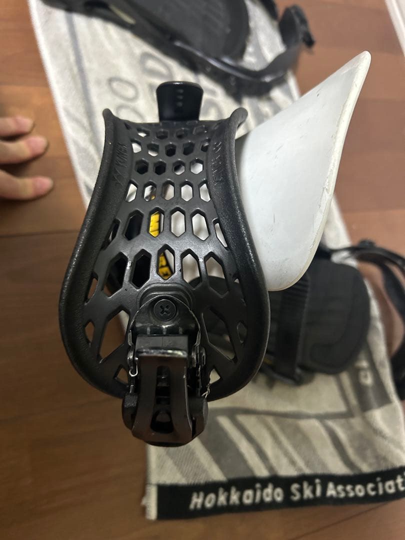 ヨネックス　スノーボード　ビンディング