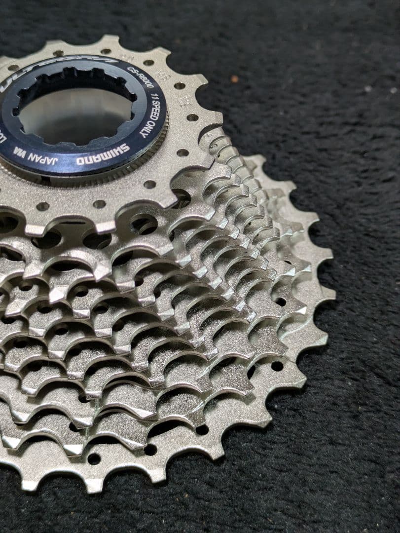 ULTEGRA CS-R8000 14-28T 新品