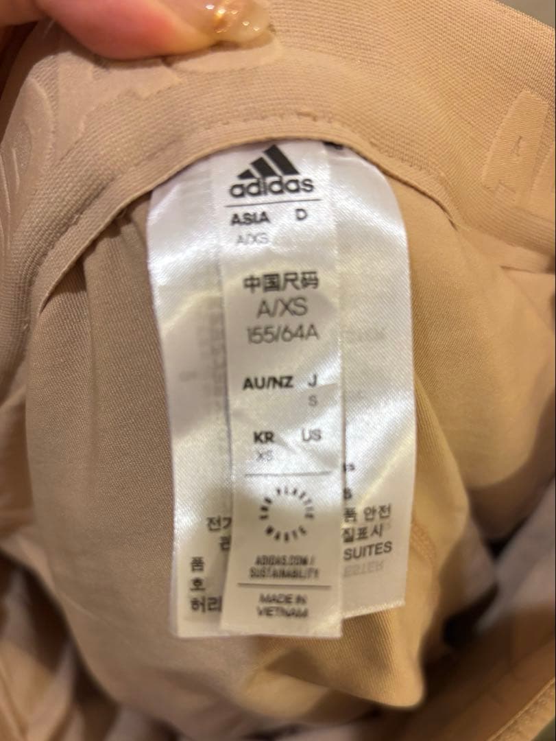 adidas golf レディース　セットアップ