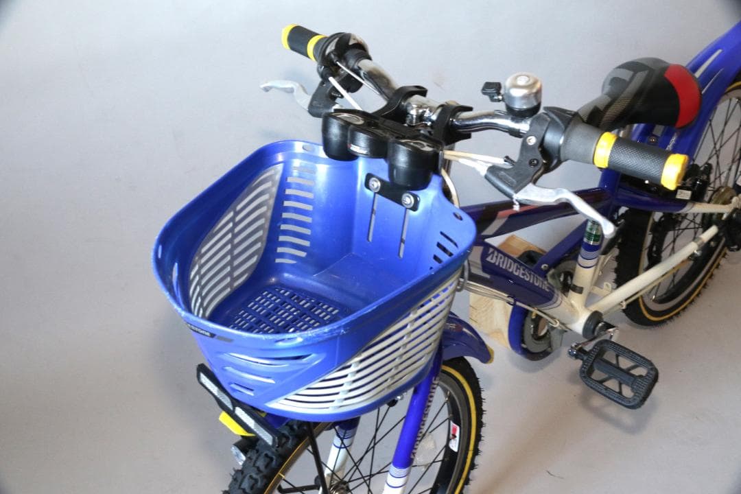 BRIDGESTONE キッズバイク 青 20インチ