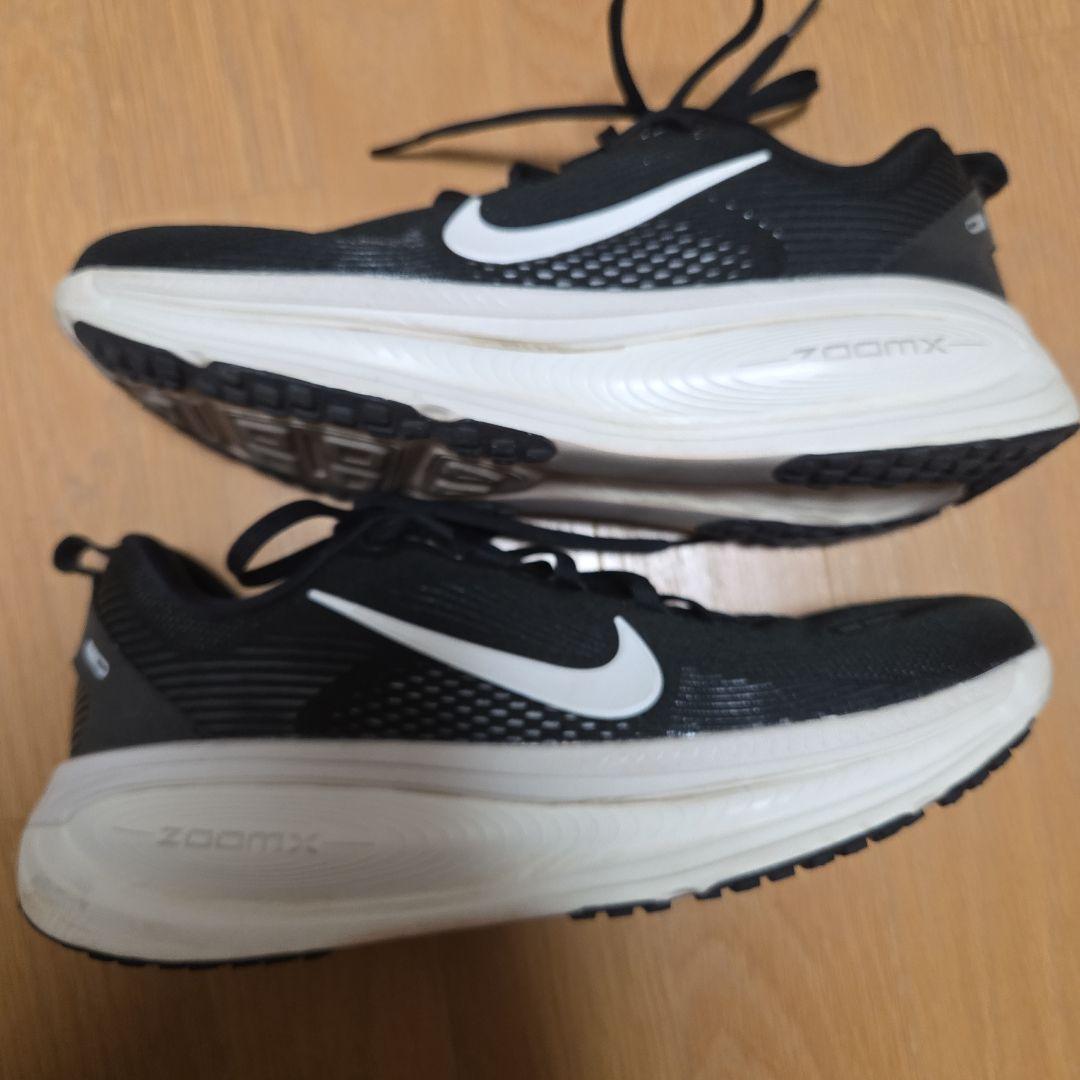 NIKE ナイキ VOMERO 18 26.5cm 黒 メンズ