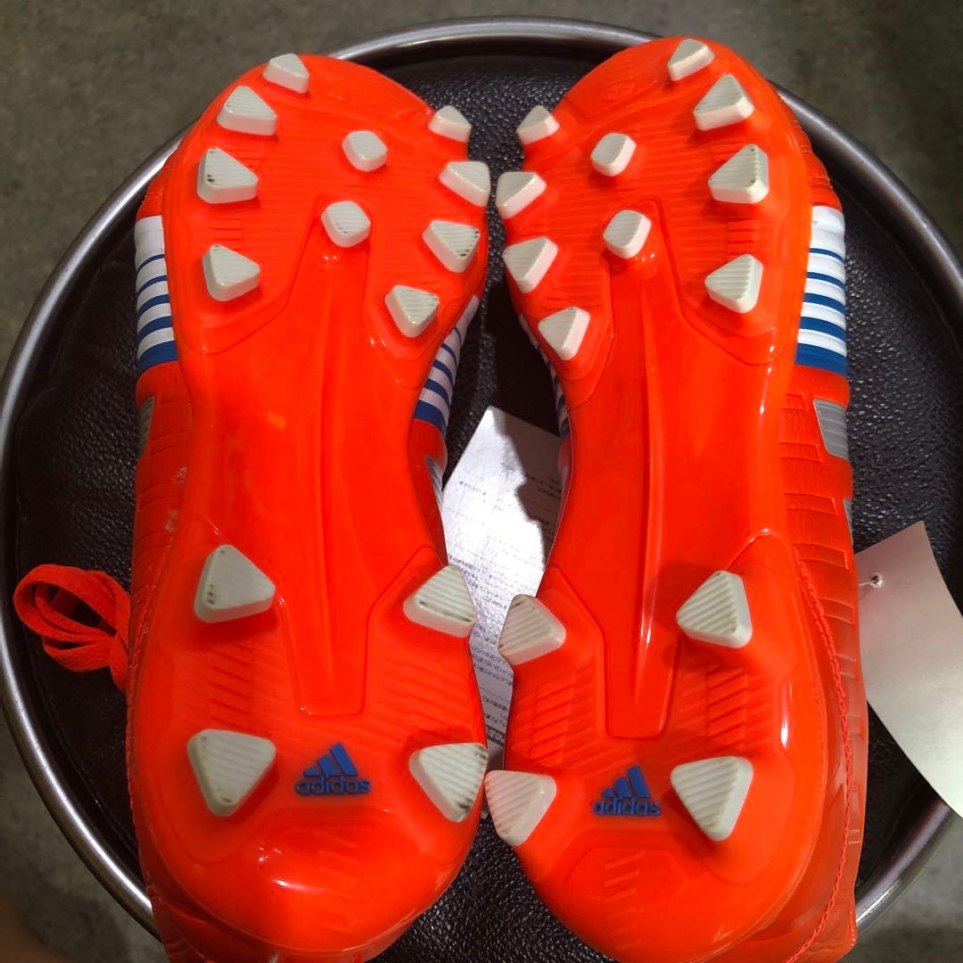 アディダスジュニアサッカースパイク新品