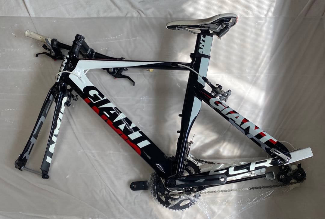 【極美品】ジャイアントFCR 0 y 500 2013年製　Mサイズ　ブラック