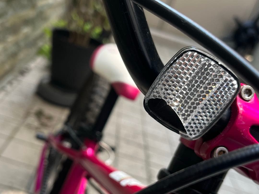 子供用 自転車 20インチ ヨツバサイクル　クリスタルピンク⭐︎直接受け渡しのみ⭐︎