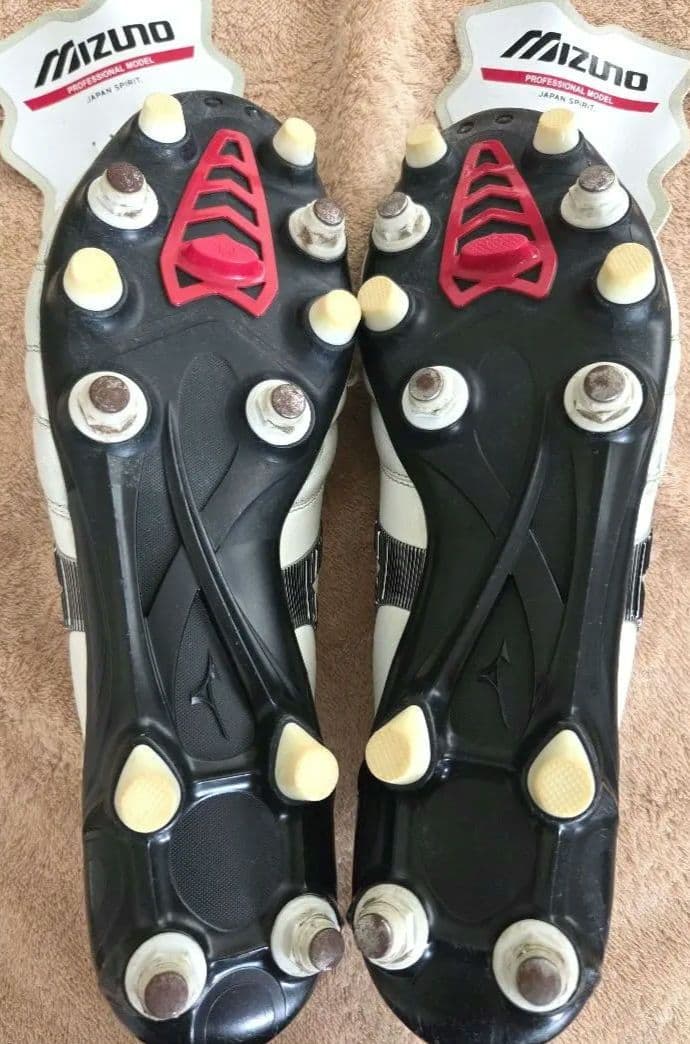 Mizuno Morelia NEOサッカースパイク　取り替え