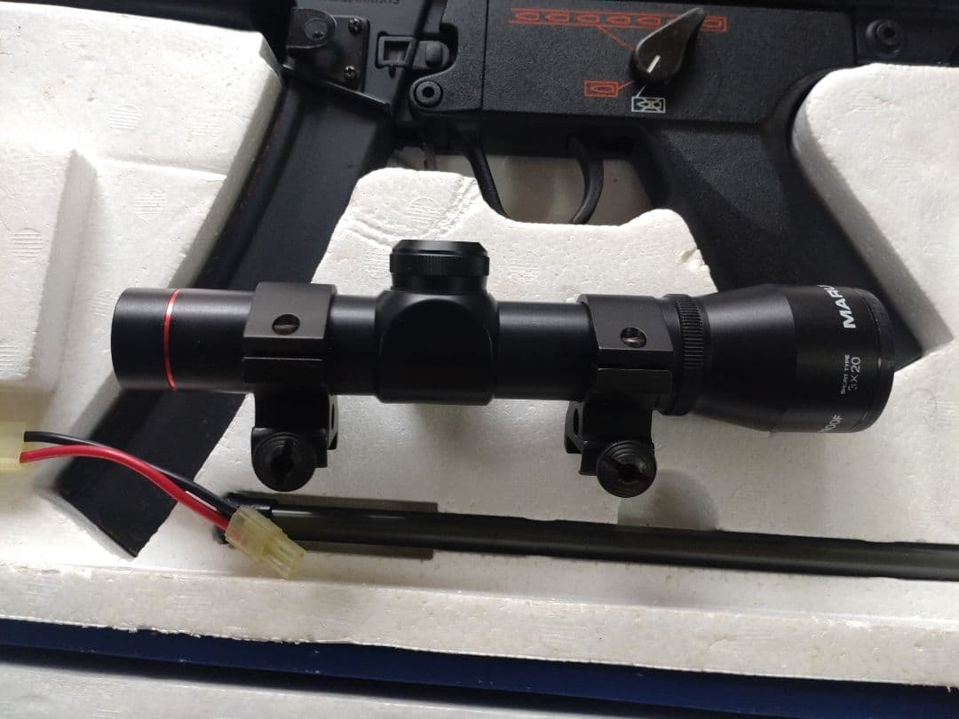 【ジャンク品】マルイ製　M16A1、MP5A5、M93Rなど