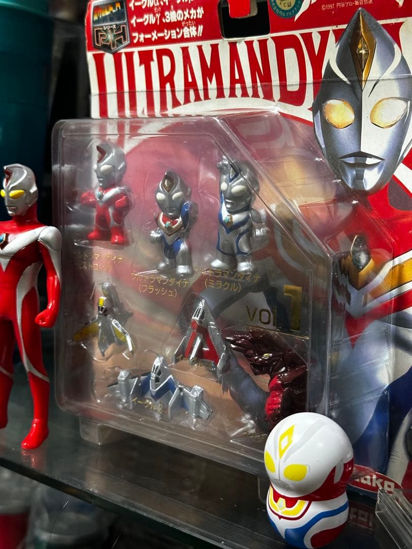 【激レア】ウルトラマンダイナ　フィギュアセット